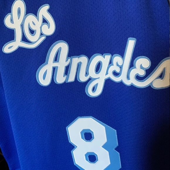 Kobe Bryant jersey - Picture 3 of 5